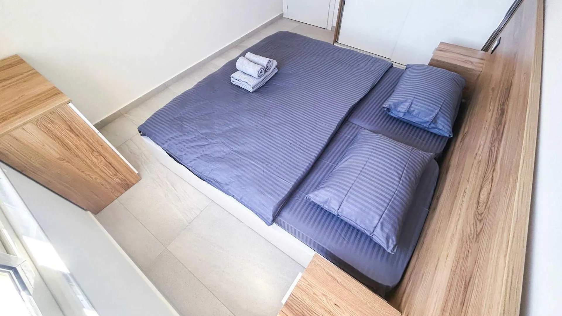 Maro Apartment 1372 Durrës